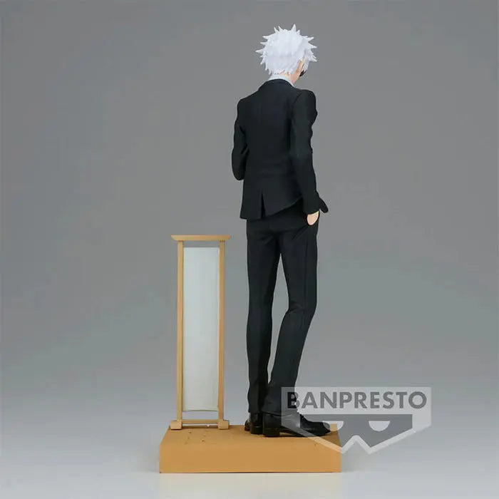 JUJUTSU KAISEN - FIGURINE SATORU GOJO SUIT VER. DIORAMA FIGURE MangaSphere