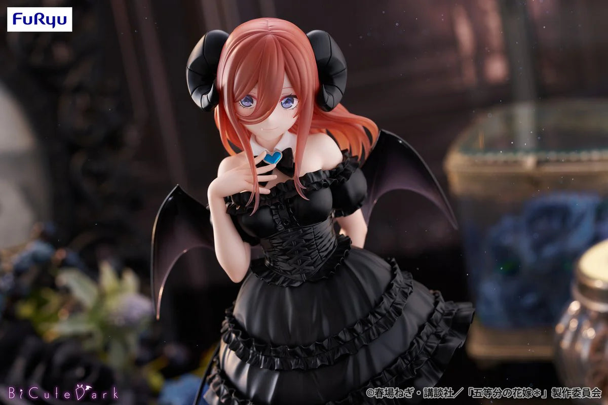 The Quintessential Quintuplets BiCute Dark - Miku Nakano MangaSphere