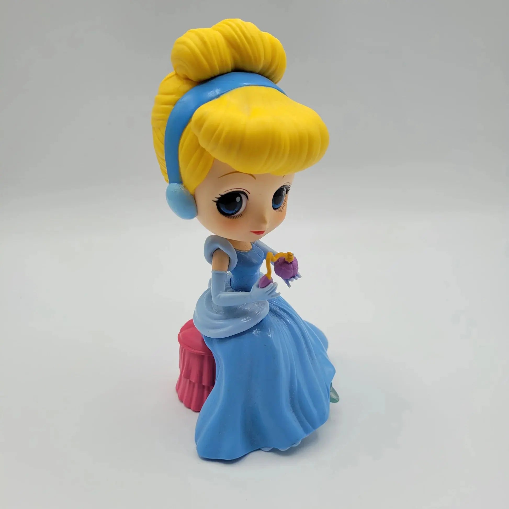 Q POSKET DISNEY CINDERELLA PERFUMAGIC VER.A MangaSphere