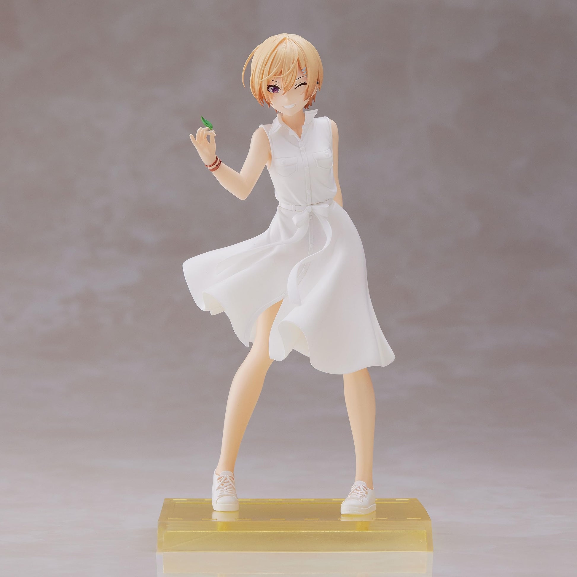 THE IDOLMASTER SHINY COLORS – Figurine Juri Saijo Emotional Lens Banpresto Banpresto