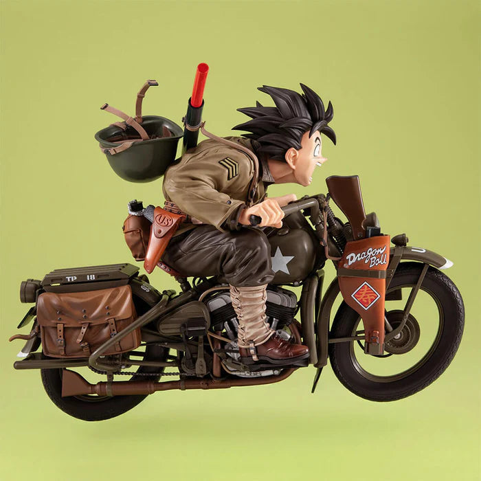 DRAGON BALL Z - FIGURINE SON GOKU & BIKE DESKTOP REAL McCOY EX MangaSphere