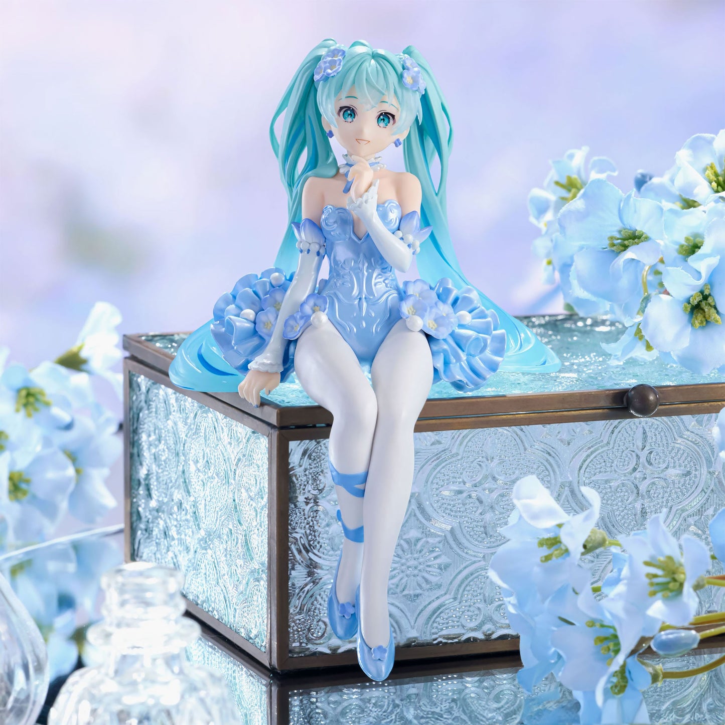 Hatsune Miku – Figurine Noodle Stopper Flower Fairy Nemophila | Pail Blue Color Ver. MangaSphere