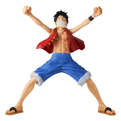 ICHIBAN KUJI ONE PIECE THE GREATEST BATTLE - FIGURINE MONKEY D. LUFFY LOT A UNIVERS DE HEROS