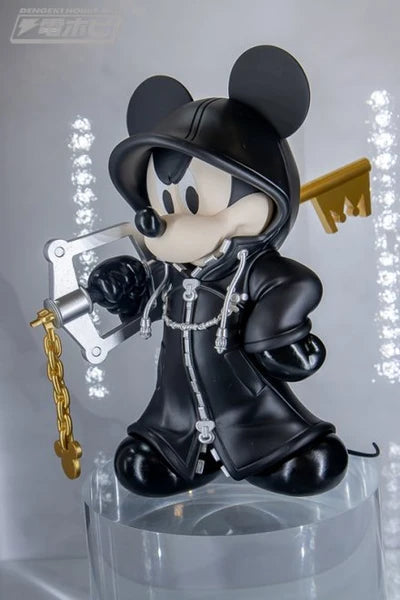 KINGDOM HEARTS – Figurine Roi Mickey Grandista Bandai