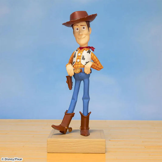 TOY STORY 5 – Figurine Woody ACT/CUT+ SEGA